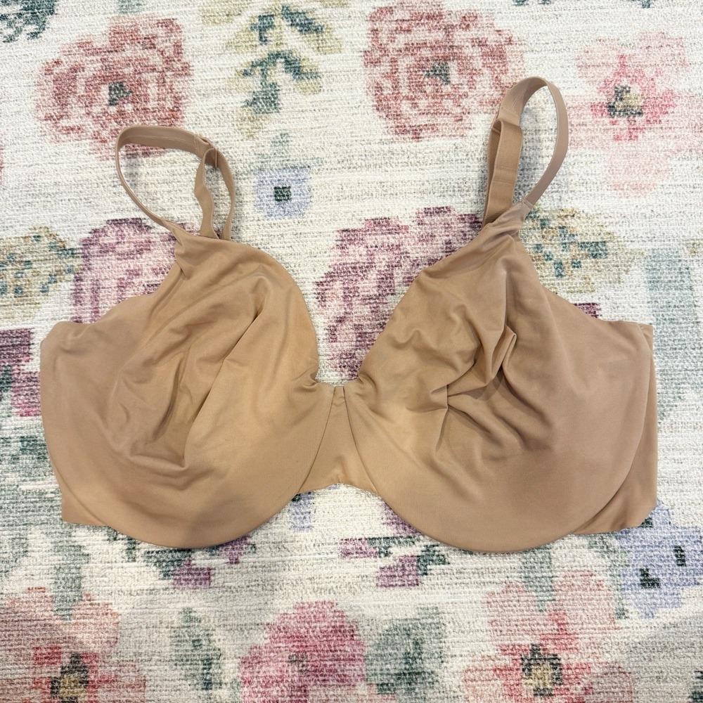 Skims Smoothing Intimates Full Coverage Bra Size 44C Soft Comfort